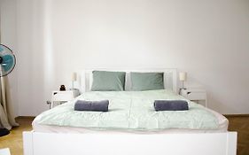 Wonderful Two Bedroom Apartment